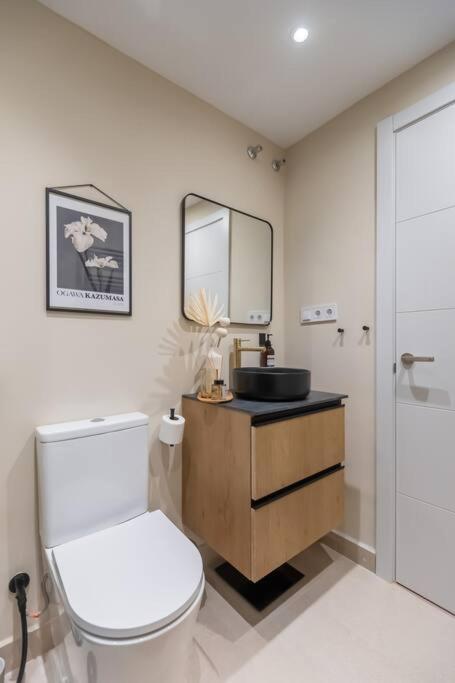 Downtown Flat With 46 Sqm Private Rooftop Terrace Málaga Extérieur photo