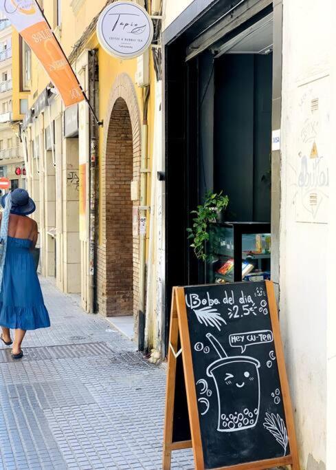 Downtown Flat With 46 Sqm Private Rooftop Terrace Málaga Extérieur photo